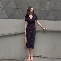 soooooo몰_여자 시원한 소재 V라인 네이비 프린팅 랩원피스 대학생코디 치마 여성 여름 봄원피스_더수sSHOP