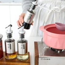 세리에 스텐 304 원터치 유리 소스 오일 병 200ml, 스텐 유리 오일병 200ml (소), 1개
