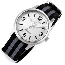 보이런던 BLD2103-WH 남성용 나토밴드시계 42mm 트랜드메카