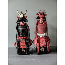 일본갑옷 장식품, 블랙