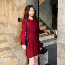 메이리앤 미디움 꽈배기 니트 원피스