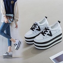요즘 뜨는 FW 핫한 어글리 슈즈 키높이 운동화 앞코 라운드 발이 편한 통굽 운동화