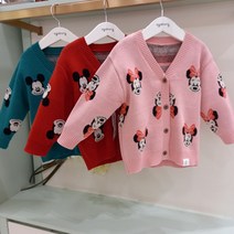 아가방 디즈니 콜라보~봄 신상~ 예쁜 컬러감에 귀여운 미키마우스와 미니마우스가 콕콕 박혀있어요~ 함께 코디하면 포인트를 딱! 줄 수 있는 매력만점 봄 가을 가디건~