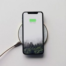 마블 인테리어 스마트폰 무선충전기 2colors, 블랙