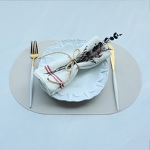 국내산 프리미엄 실리콘 식탁매트 테이블매트 430 x 260mm 380x 247mm 375x 235mm, 라운드(대), 2+2개, 크림화이트
