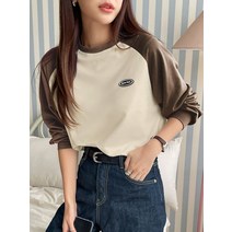 알파벳 패치 타색 래글런 슬리브 티