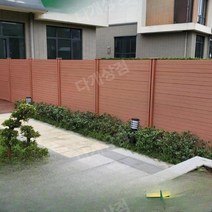펜스 간편설치 울타리 마당 정원 가드닝 난간 휀스 담장 옥상 야외 전원주택 디자인 안전 데크 실내 난간대 펜션 보안 단독주택 파티션 화단 잔디 플라스틱 원목, 칸막이형 플라스틱 나무 울타리