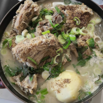 뼈해장국 하얀 감자탕 2인분