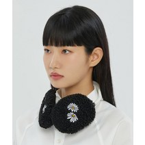 로맨틱크라운 ROMANTIC CROWN 데이지 플리스 에어팟 맥스 케이스_블랙 DAISY FLEECE AIRPODS MAX CASE_블랙