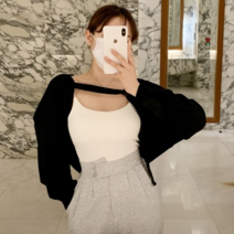 [파인스토리]투 버튼 스트랩 클로징 크롭 볼레로 가디건