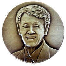기념테크 원형 입체 얼굴동판 소형/ 황동 얼굴조각 조각사진 기념패 상패 영정사진 동판사진. 신쭈 동판얼굴 납골당, 소형(8cm)