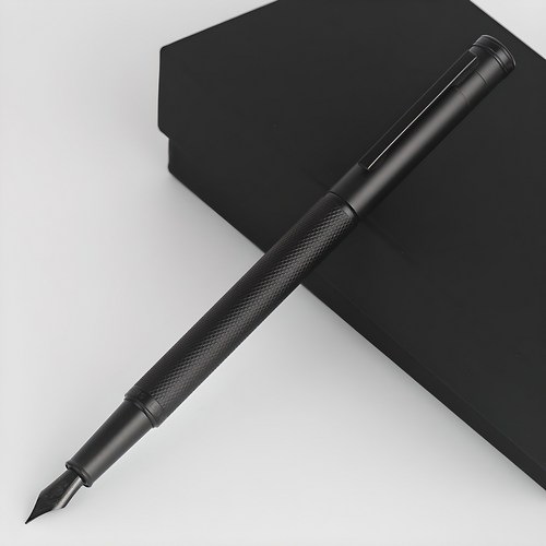 홍디안 만년필 포레스트 선물용 이니셜 고급 명품 교수님 여자 선물 입문용 펜, 블랙, EF