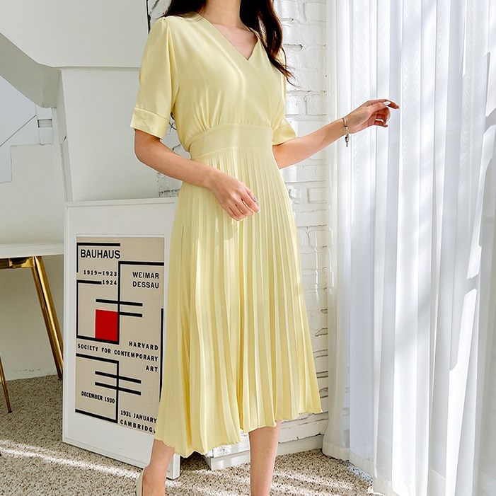 비비에모 허리라인 포인트 퍼프소매 단아한 단색 모임룩 주름 롱 원피스 00208 비비에모 허리라인 포인트 퍼프소매 단아한 단색 모임룩 주름 롱 원피스 00208
