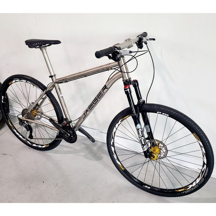 예거 쿠거5 티타늄 자전거 시마노 데오레 30단 기어 에어 서스펜션 경량 라쳇 휠셋 MTB 자전거 예거 쿠거5 티타늄 자전거 시마노 데오레 30단 기어 에어 서스펜션 경량 라쳇 휠셋 MTB 자전거