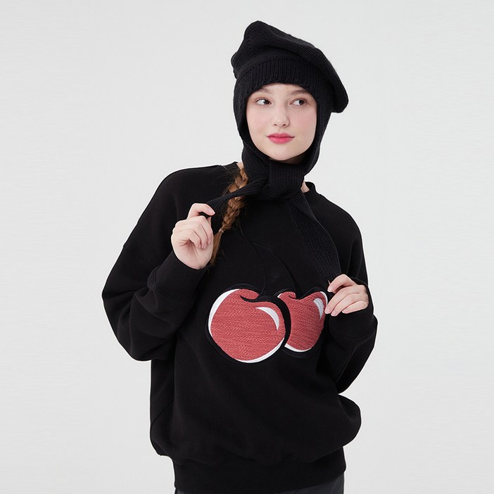 키르시 KNIT BIG CHERRY SWEATSHIRT