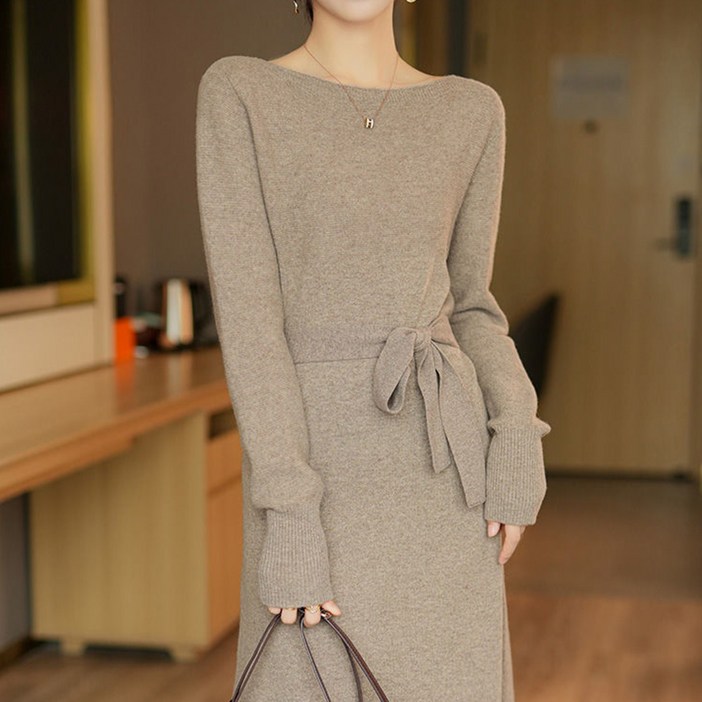 페이퍼먼츠 케어 보트넥 벨트 니트 원피스 13139