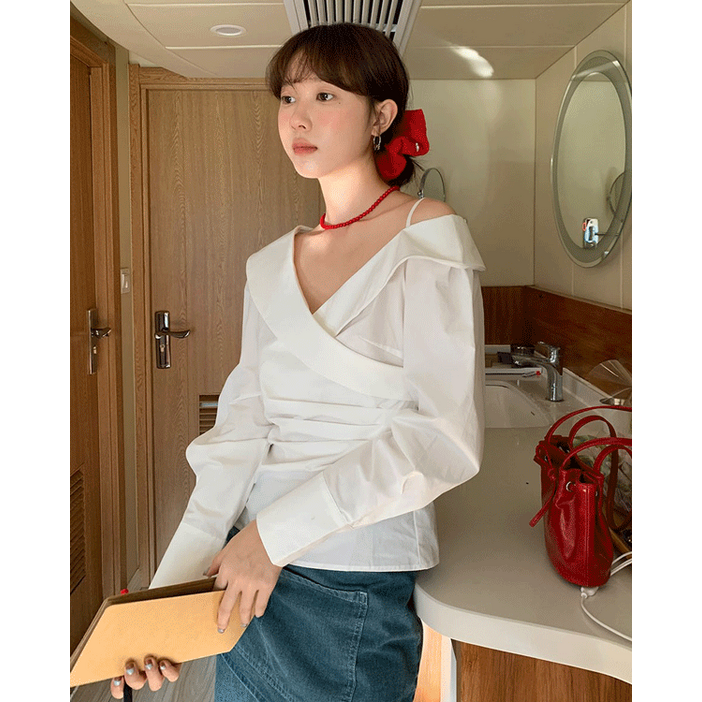 커버 브이넥 여성 가을 오프숄더 허리 셔링 긴팔 셔츠 하객룩 블라우스