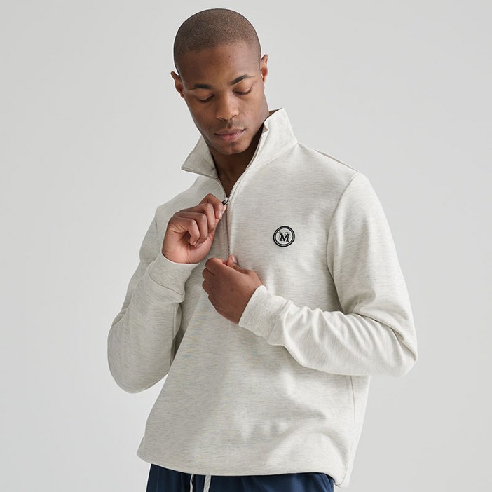 펜타온 마일드 반집업 카라 맨투맨