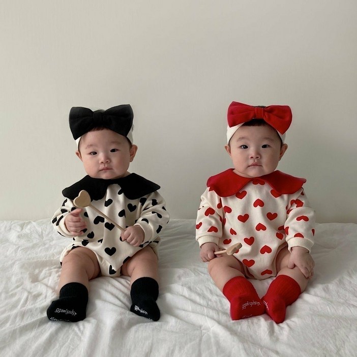 북유럽풍 아기옷 베이비옷 아기우주복 신생아옷 3개월 6개월 백일 여아 바디슈트헤어밴드 세트 긴팔슈트 조동친구 촬영룩 커플룩 자매룩 쌍둥이룩 남매룩 코디