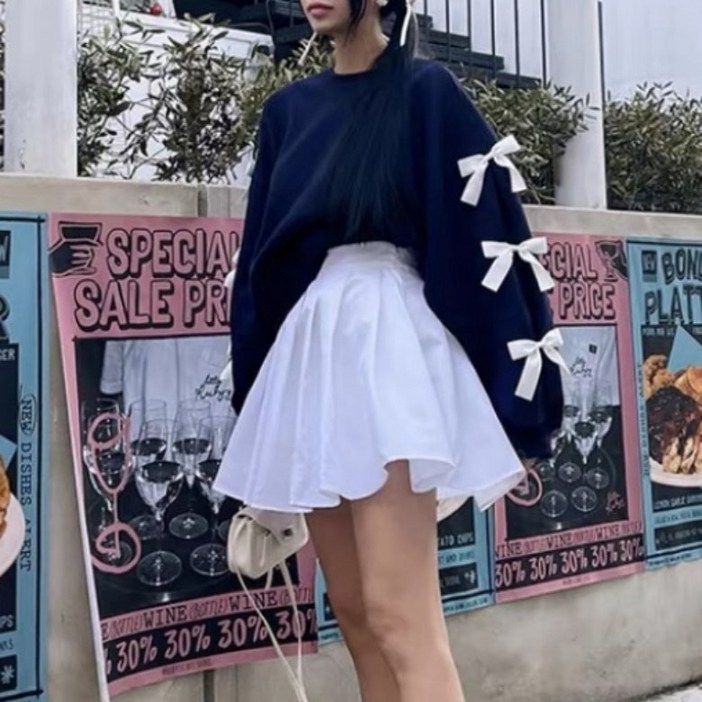 아이엠몽 여성 리본 라운드 루즈 벌룬 맨투맨