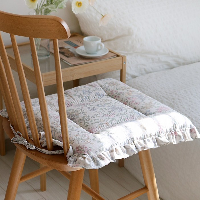 데코벨 세미 플라워 프릴 의자 방석 40x40 끈포함