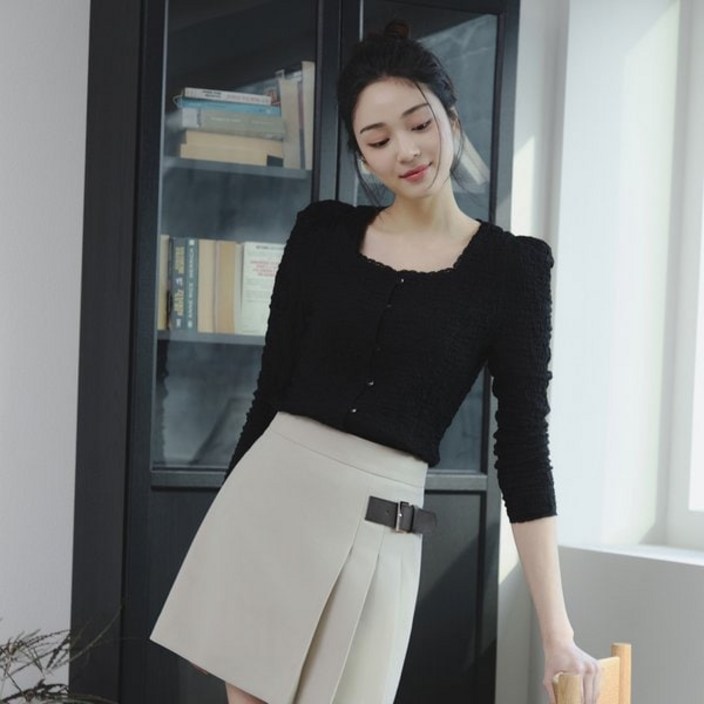 잇미샤 24 SS 엠보 저지 블라우스 ITO3ZBL730 527706