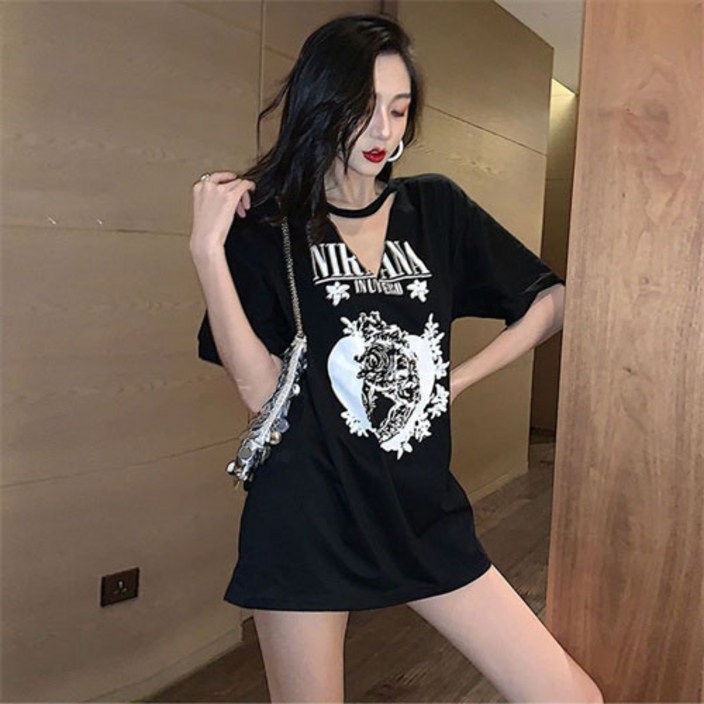 MOSAIRATION 여름 여성 반팔티 가슴트임 루즈핏 빅사이즈 프린팅티 롱티셔츠 상의 캐주얼 M4XL A77