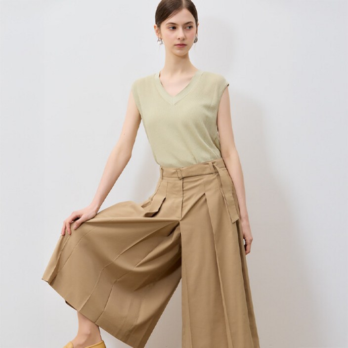 쉬즈미스 우아한 벨티드 플리츠 와이드 팬츠  택가격  228000원