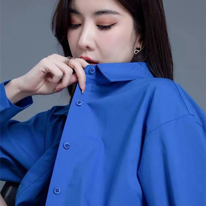 ROYALBELLE 클라인블루 셔츠 여성 신상 하이엔드 감성 여름용 썬셔츠 U0101722 ROYALBELLE 클라인블루 셔츠 여성 신상 하이엔드 감성 여름용 썬셔츠 U0101722