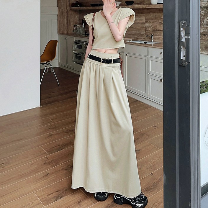 대박난박양 크롭티 + 롱스커트 SET