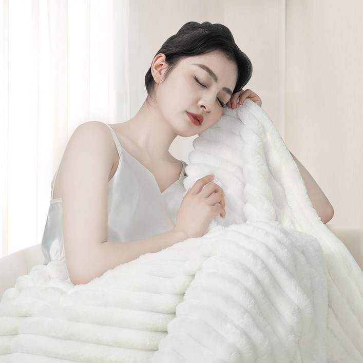 잠자리 사계절 포근한 극세사 담요 잠자리 사계절 포근한 극세사 담요