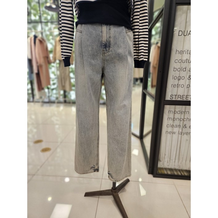 듀엘 DEWE 테이퍼드 배기핏 청바지 D223PSA407 NC일산