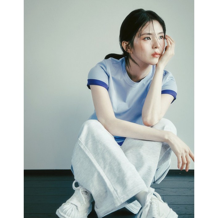 지오다노2001아울렛05325518 NEW 한소희 여자 베이직 반팔 티셔츠 지오다노2001아울렛05325518 NEW 한소희 여자 베이직 반팔 티셔츠