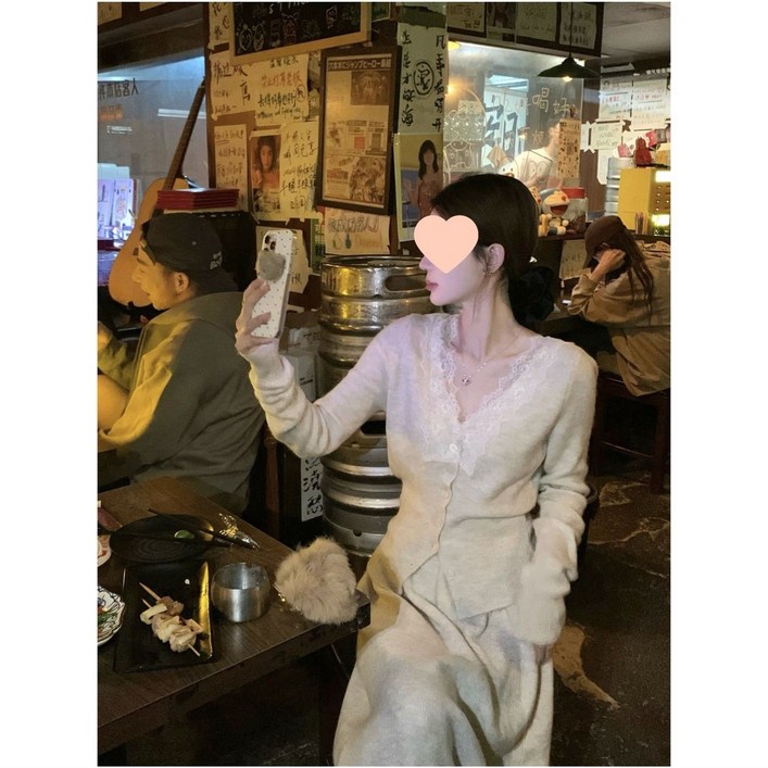 스타일닥터 레이스 긴팔 니트가디건 상하세트 여성 숙녀 탑스커트