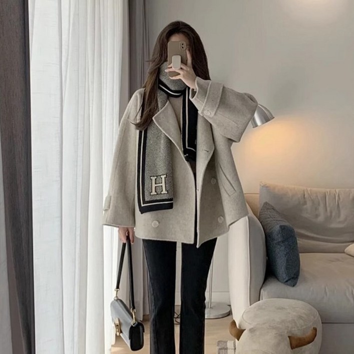 러블리 키작녀 허리기장 숏 모직 코트