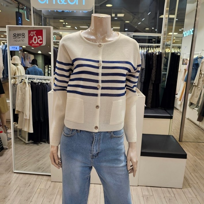 온앤온 라운드넥 스트라이프 가디건 NJK4MD342