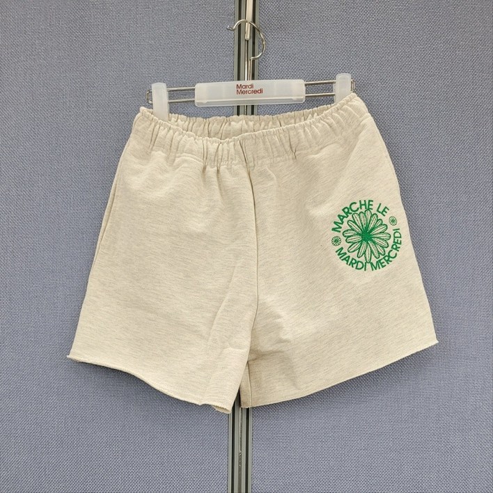 국내정품 마르디메크르디 SHORTS OATMEAL GREEN 반바지 오트밀 그린 국내정품 마르디메크르디 SHORTS OATMEAL GREEN 반바지 오트밀 그린