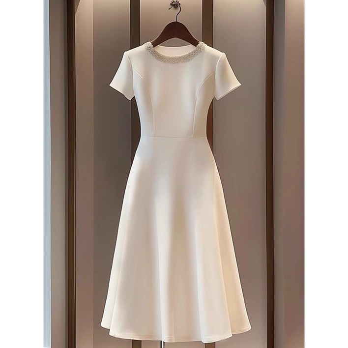 넥 원피스 감각적 라운드 신부 드레스 화이트 예식 우아한 깔끔한 디자이너 스타일 세미웨딩