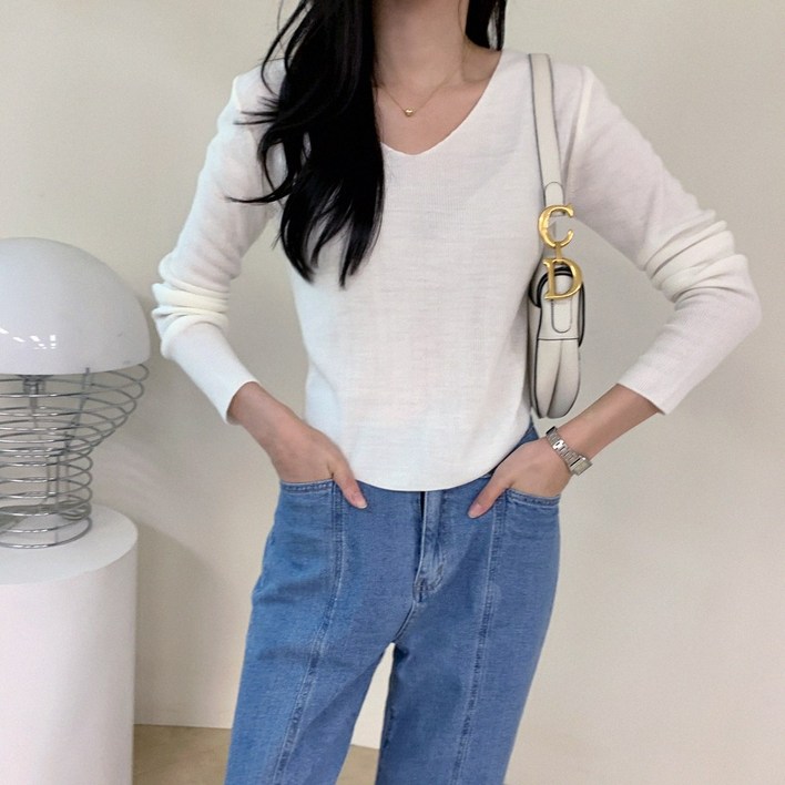 미아마스빈_데이젠 브이넥 니트티