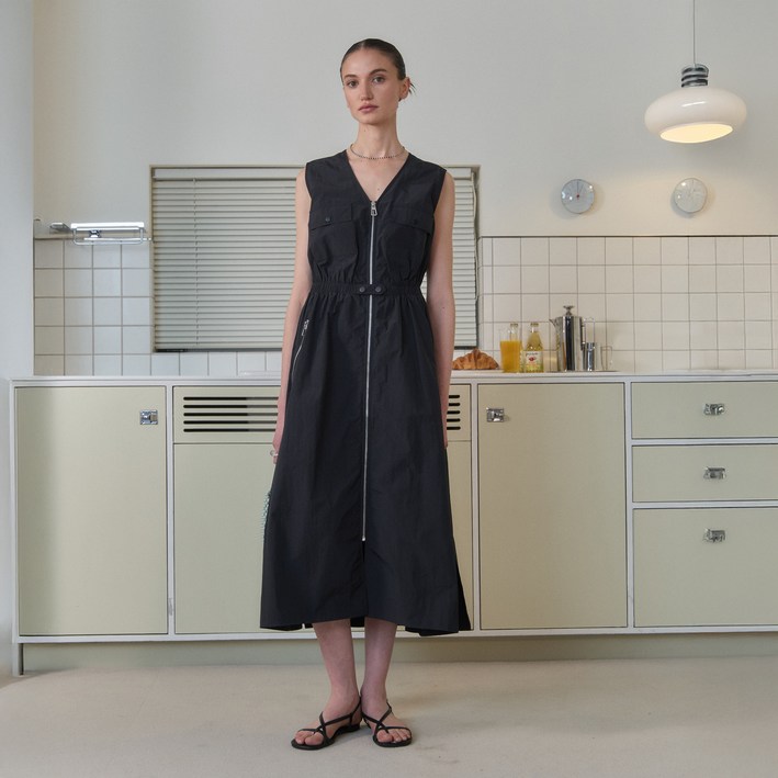 쥬시쥬디 풀오픈 민소매 원피스 JZOP32DF