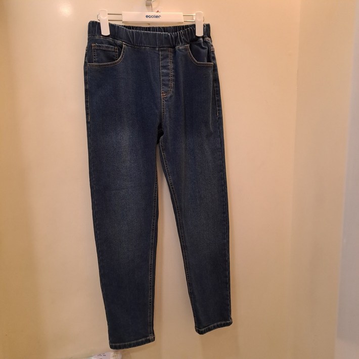 에꼴리에 NC해운대점  핏좋고 편한 청바지 이월초특가!!'테이퍼드 밴딩 다크  블루진 22D0211NY