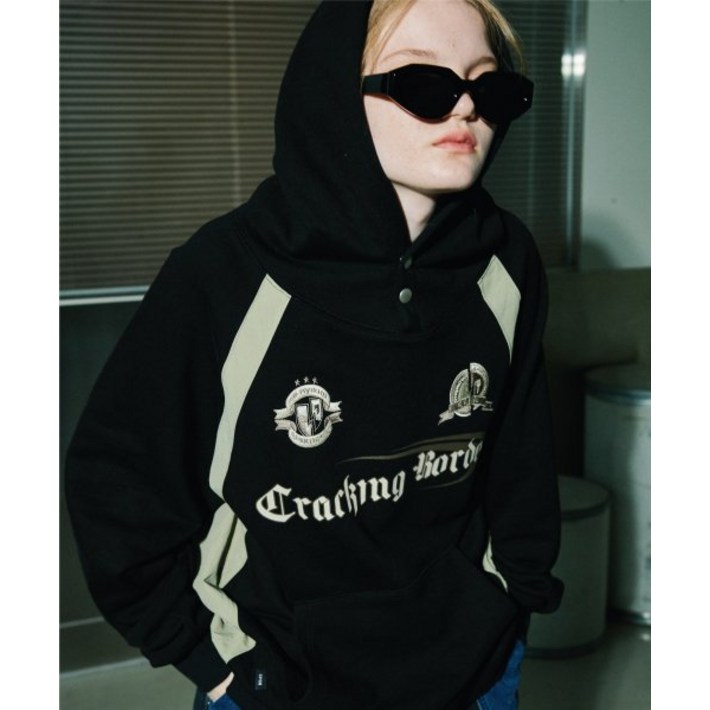 11월 26일 배송 꼼파뇨 크래킹 스냅 레글런 후드티 블랙 7849515