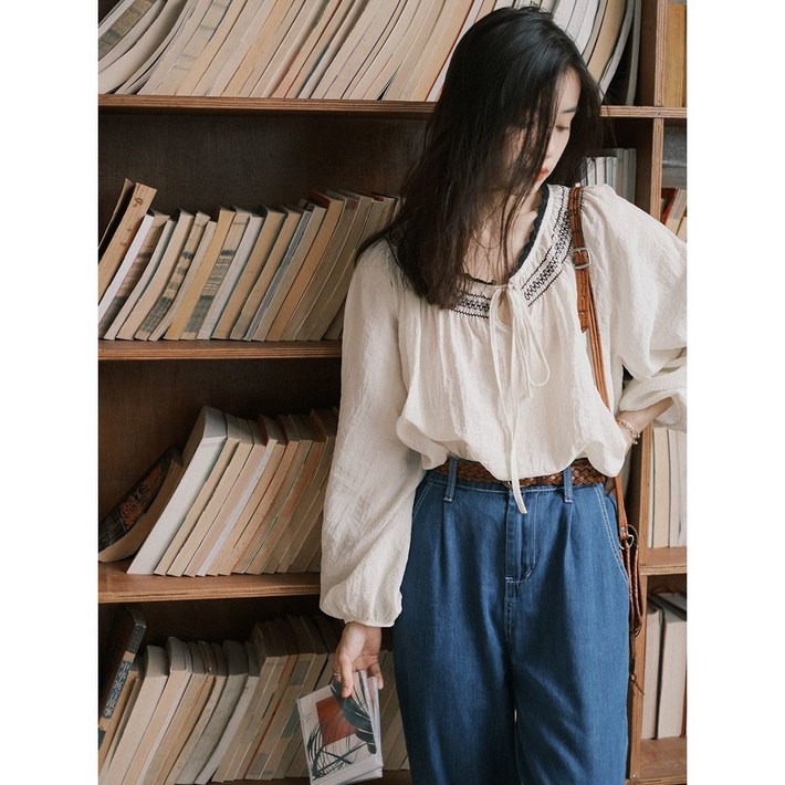 Angel자외선 차단 셔츠 긴팔 미니 디자인 에스닉 스트랩 블라우스 프렌치 얇은 초선 프렌치 화이트 라운드 셔츠 여 춘추 가을 셔츠 디자인 작은 안감 긴팔 상의