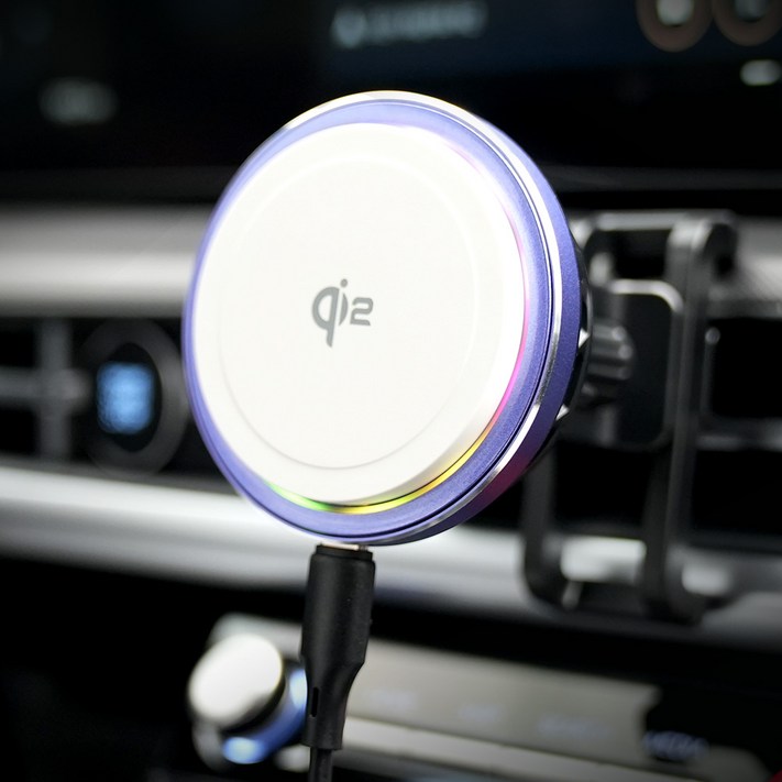 주파집 냉각쿨링 펠티에 엠비언트 맥세이프 차량용 핸드폰 고속 무선 충전 거치대 CWC06, 화이트, CWC06