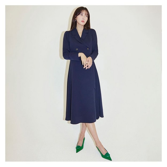 베스띠벨리 플리츠디테일 테일러드 랩 원피스 BGOAC2506 베스띠벨리 플리츠디테일 테일러드 랩 원피스 BGOAC2506