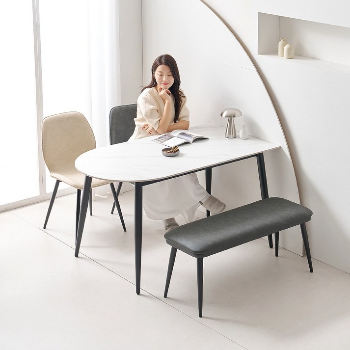 라로퍼니처 쿠키 1350 반타원 포세린 통 세라믹 4인 식탁 세트 (식탁+의자2+벤치1)