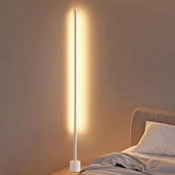SULCATA LED 플로어 장스탠드 조명 리모컨 삼색 조절 거실 침실 겸용