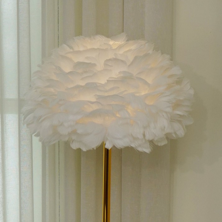 에오스 깃털 장스탠드 플로어 램프 카페 스탠드 조명 무드등 침실 조명