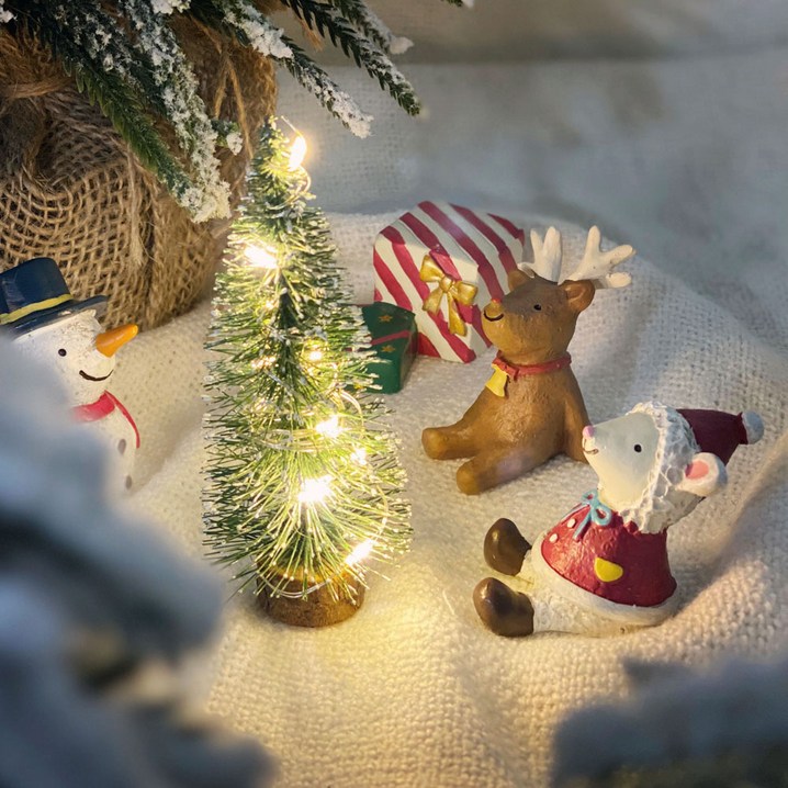 성탄소품 이플린 크리스마스 미니트리 + 도자기인형 세트 + LED 전구