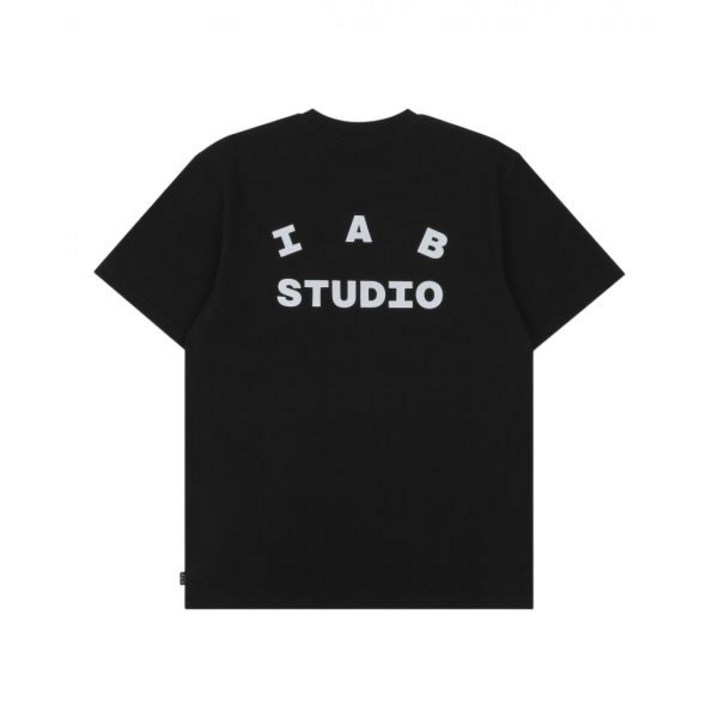 IAB Studio 아이앱 스튜디오 티셔츠 블랙 화이트 IAB Studio 아이앱 스튜디오 티셔츠 블랙 화이트